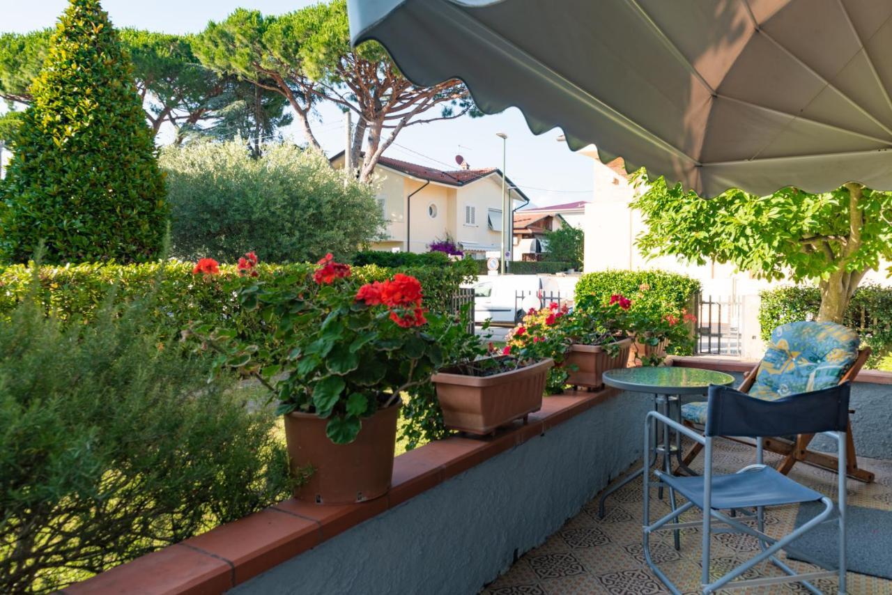 Apartment Holiday Versilia Камайоре Екстер'єр фото